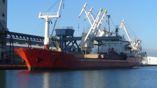 aristoklisk-saintnazaire-25octobre2006.jpg